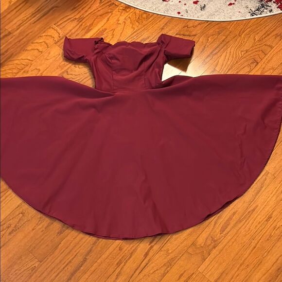 Chic Red A-Line Midi Dress with Sweetheart Scalloped Neckline - Picture 9 of 11